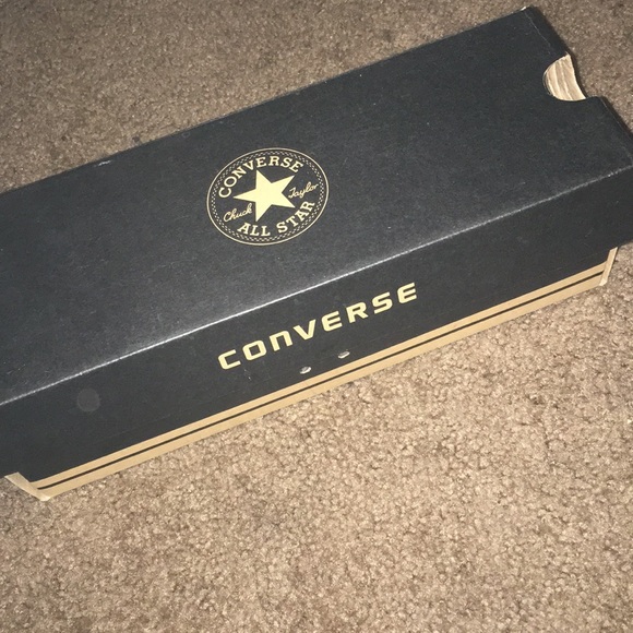 Adidas - Picture 4 of 4